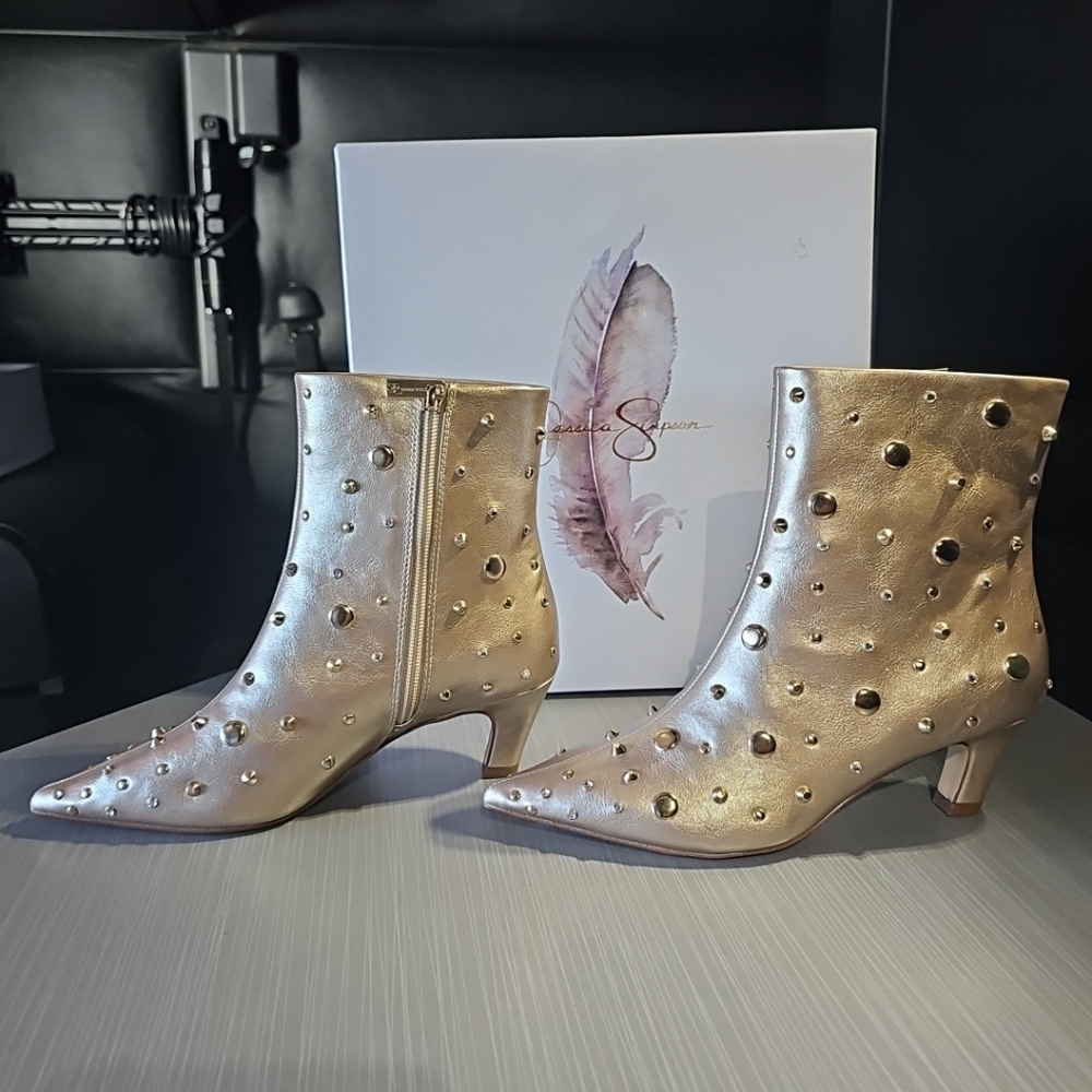 Jessica Simpson Viviana Gold Studded Gem Heeled Bootie Women's 6.5M NEW w/Box